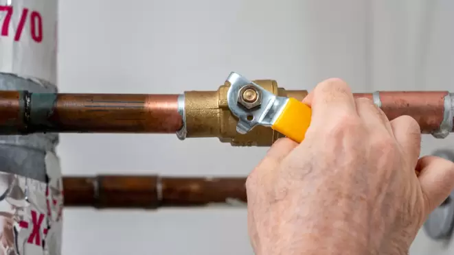 Will Turning My Water Heater Off at Night Save Energy?